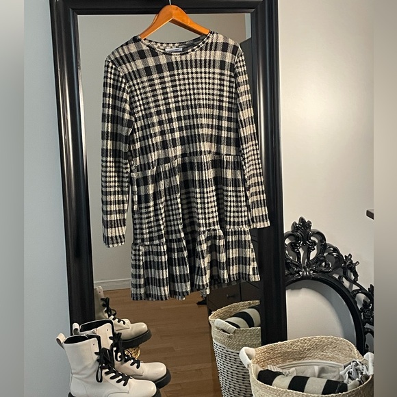 Zara plaid dress - Picture 1 of 3
